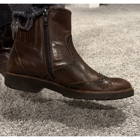Sesto Meucci Brown Leather Olivia Ankle Boots Size 7 Zip Booties Italy - Picture 3 of 13